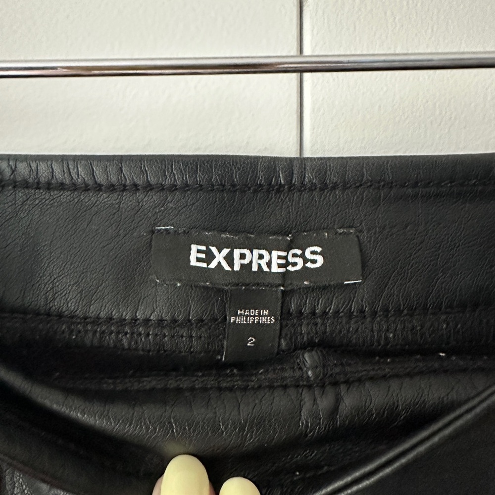 Express Leather Multi-Zipper Skirt - Picture 6 of 8